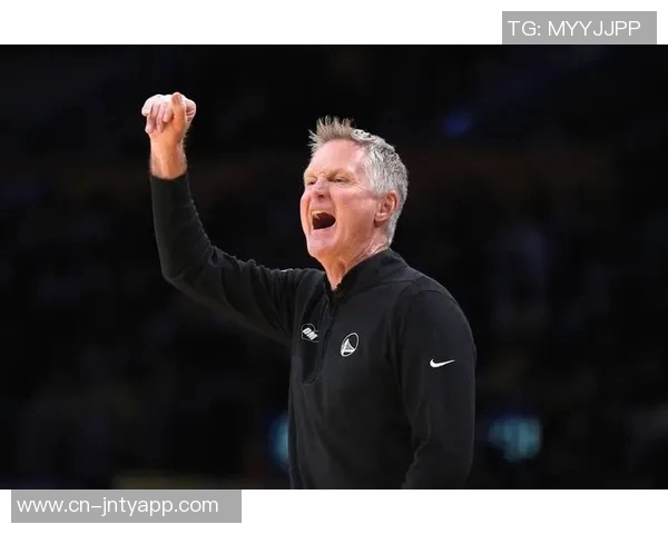 科尔谈上一场高大首发效果不明笑称因失误一直心有不甘