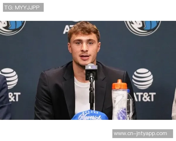 弗拉格的控卫经历为其从容表现奠定坚实基础