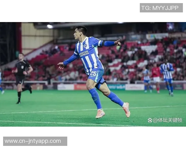 本赛季英超最佳阵容揭晓凯塞多与赖斯领衔枪手蓝军球员表现出色 本赛季英超最佳阵容揭晓凯塞多与赖斯领衔枪手蓝军球员表现出色